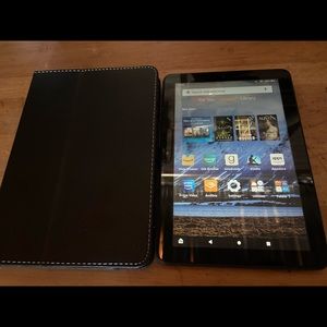Kindle Fire HD 8 Plus (2020) -Case included